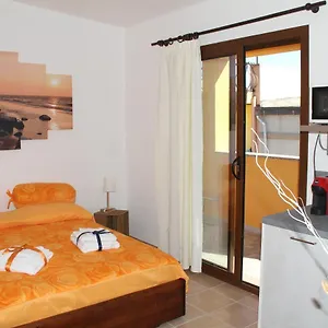 https://mariposa.in-sardinia.net